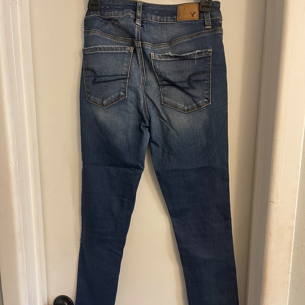 American Eagle super super stretchy skinny jeans, women size 4, good condition